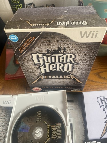 Metallica guitar hero box set - guitar,
