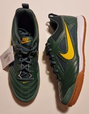 Nike gato verde, con logo