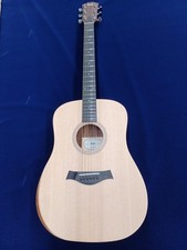 TAYLOR ACADEMY 10E Chitarra