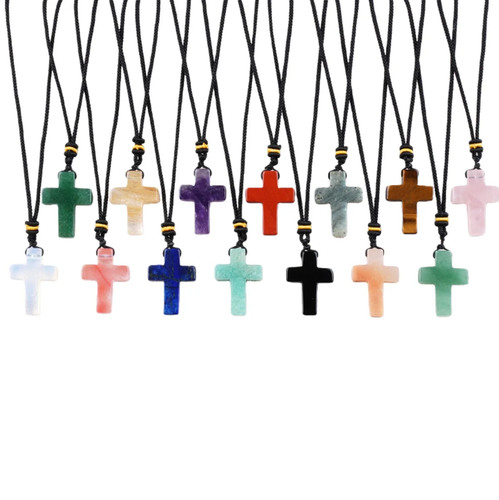 Collana con ciondolo pietra
