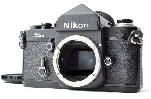 Nikon titan con nome quasi - titan,