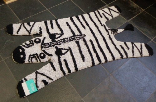 Pillowfort zebra stripe - pillowfort,