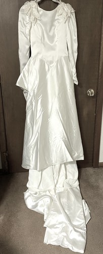 Vintage women white - vintage, women’s