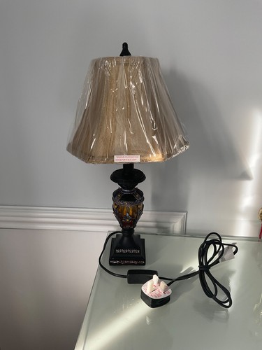 Lampada nuova con finiture - lampada,
