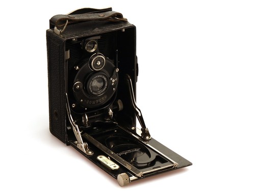 Fotocamera pieghevole
