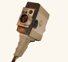 Cinepresa anni 60 EUMIG  S3 in