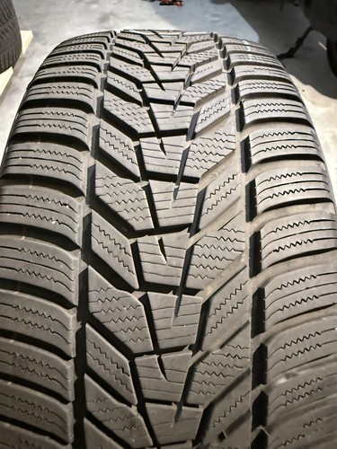 Pneumatici 235 r19 96v - 235/40,