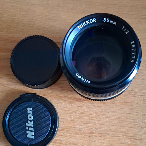 Nikon nikkor 2 f - nikon, mm