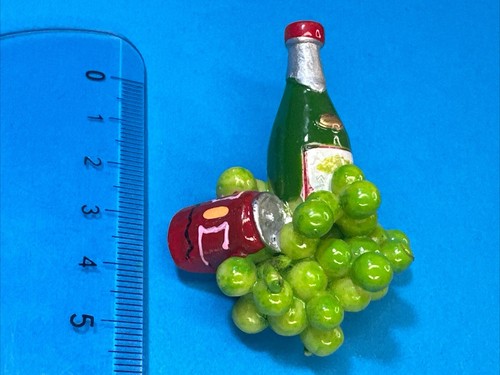 Vino uva lattina - vino,