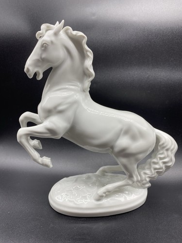 Cavallo rampante porcellana - ,