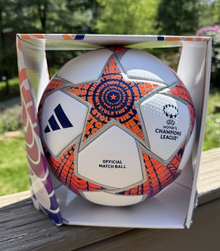 Nuovo pallone calcio - nuovo,