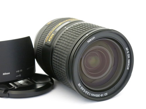 Nikon nikkor 18 - af-s, 18-300mm