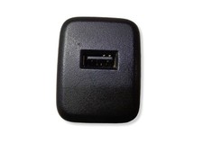 Opel Karl 2016 porta USB