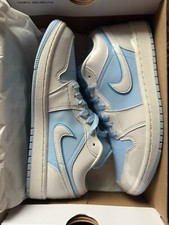 Nike Air Jordan 1 Low SE - Ice