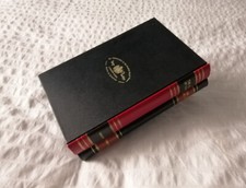 Scatola pelle a forma di libri anni '60 Skandetui Malmo Made in Sweden Vintage