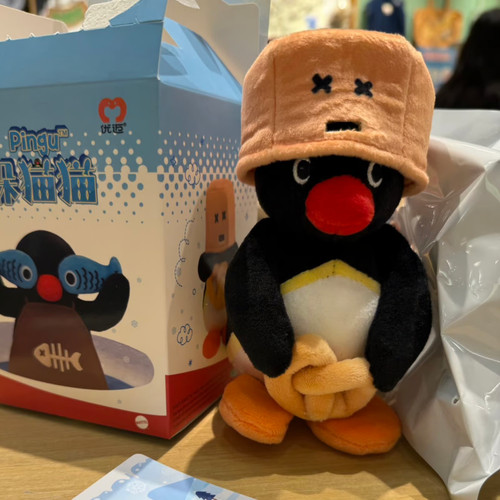 Cappello secchiello pinguino