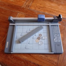 Taglierina rotante Carl DC 210