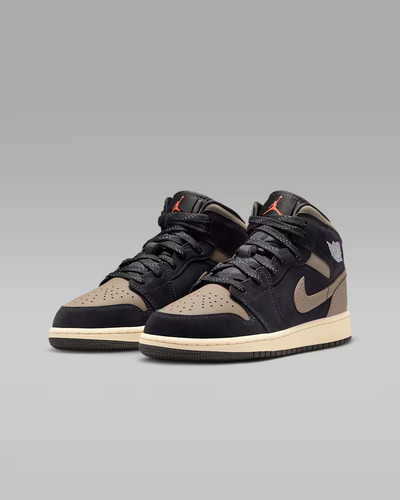 Ib7053 002 nike - nike, gs
