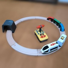 Treno IKEA LILLABO, binario in