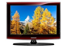 TV 22" Samsung Serie 6 LE22A656A1D  DVB SRS Tru sorround contr 3000:1 + Monitor