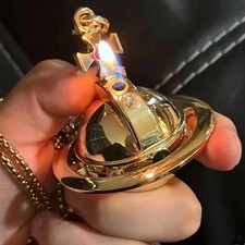 Collana con ciondolo accendino