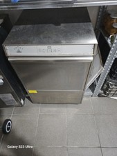 lavastoviglie industriale trifase 50 x 50 Horeca