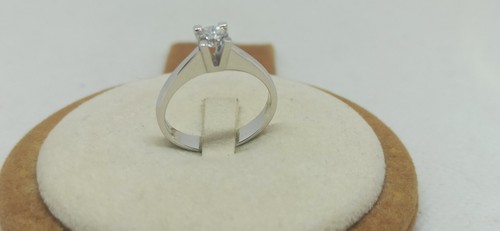Anello solitario oro bianco - solitario,