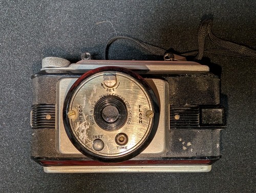 Zenith camera corp comet - corp.,