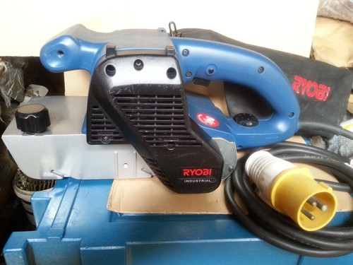 Levigatrice nastro ryobi - a,