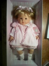 UNA BAMBOLA  ...  BELLISSIMA    !!!!  ( ' BERBESA COLECCION '  ) !!!