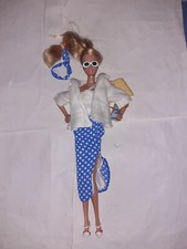 Barbie top model in outfit