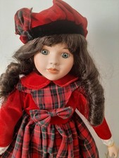 Bambola di porcellana