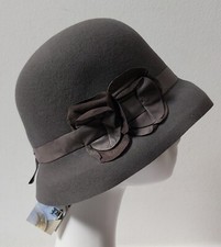 CAPPELLO CLOCHE IN FELTRO DI PURA LANA GRIGIO MADE IN ITALY