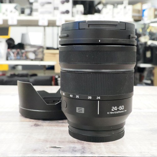 Panasonic lumix 60mm f2 - s, 24-60mm