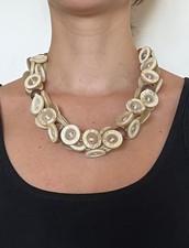 Collana bottoni corno - collana,