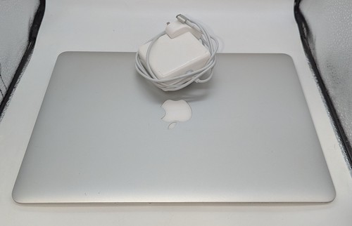 Apple macbook air - apple,
