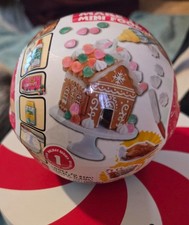 MGA Miniverse Holiday Stagione