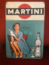 insegna pubblicitaria In Latta