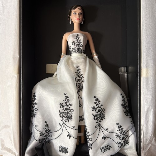 Audrey hepburn come - audrey,