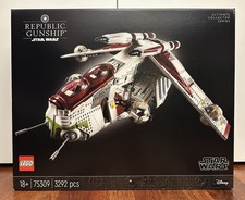 LEGO Star Wars 75309 Republic