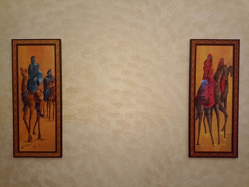 Coppia quadri con - di,
