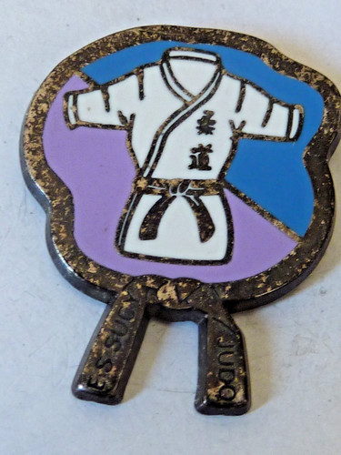 Pin pins badge - badge., sport