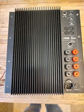 Amplificatore piastra