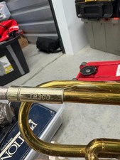 Tromba Vincent Bach Tr300
