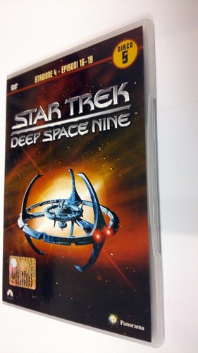 Star trek deep space - trek:,
