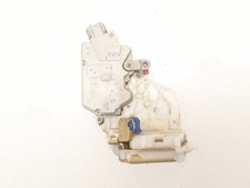 Nissan Primera 2000 Links