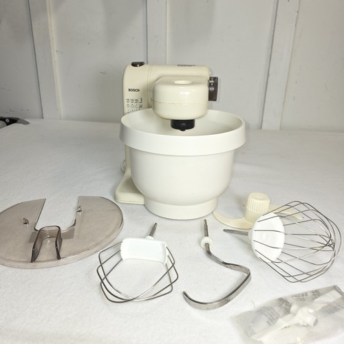 Bosch model um4 - 400w, mixer