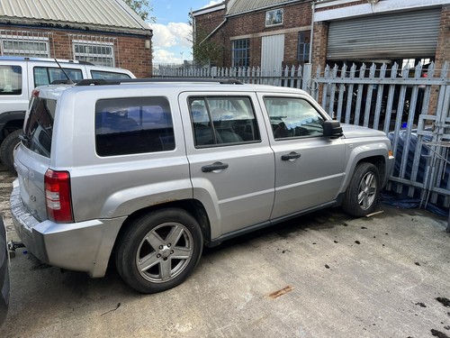Manuale jeep patriot crd - jeep,