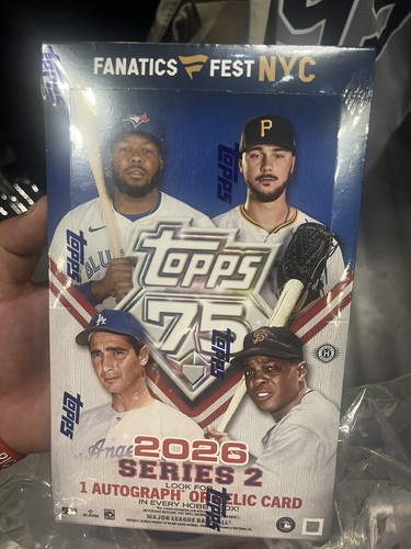Fanatic fest exclusive topps - exclusive,