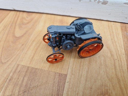 Hachette universal hobbies - hachette,